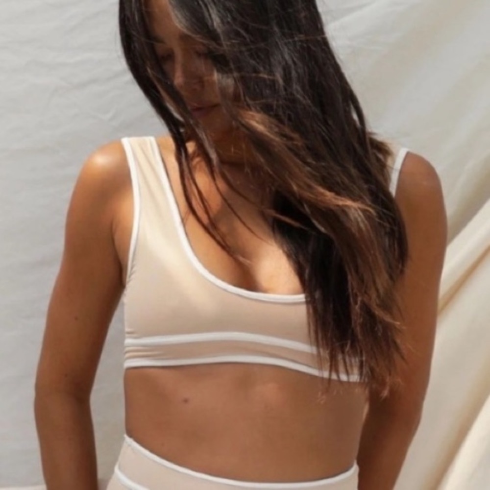 (A21) Stone fox swim‎ free people dhalia bikini top ONLY, Size Large, NWT